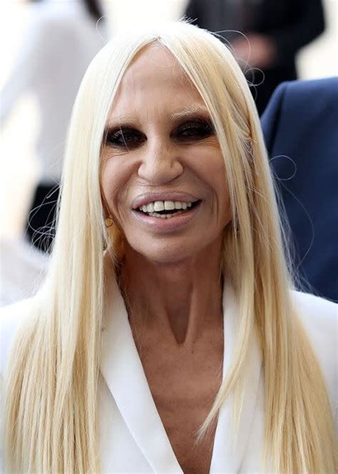 completi di versace da donna|what happened to donatella versace's face.